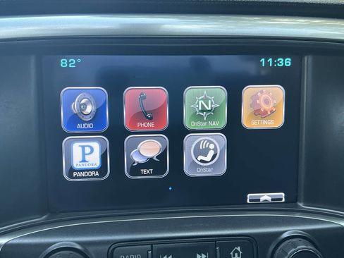 Used 2015 Chevrolet Express 2500 image 33