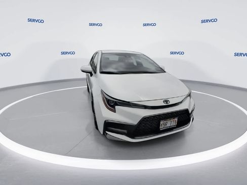 Used 2022 Toyota Corolla SE w/ Carpet Mat Package (TMS) FWD image 3