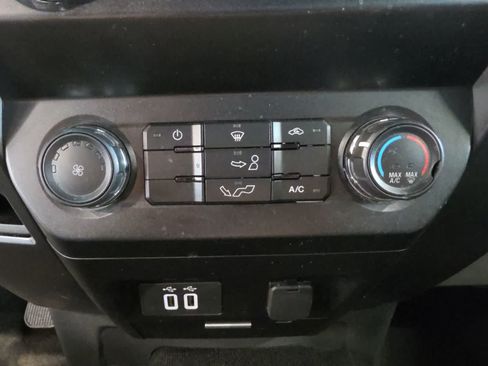 Used 2018 Ford F150 XLT AWD/4WD image 26