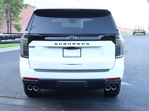 New 2026 Chevrolet Suburban Z71 w/ Z71 Off-Road Package AWD/4WD image 34