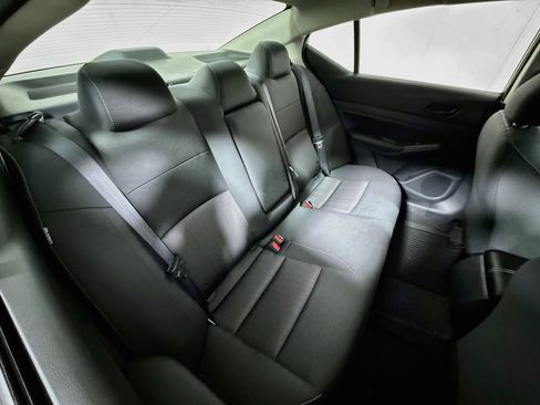 Used 2025 Nissan Altima 2.5 S FWD image 21