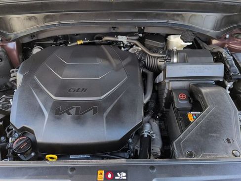 Used 2022 Kia Telluride S FWD image 32