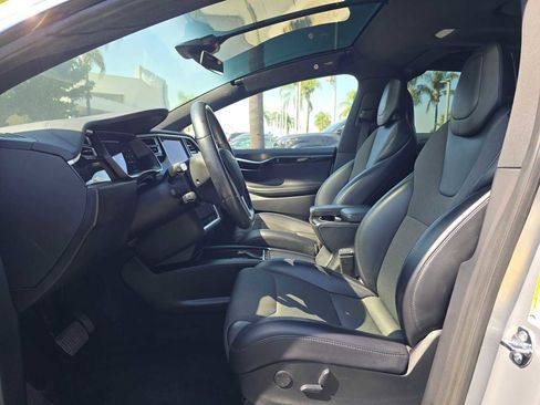 Used 2018 Tesla Model X 100D AWD/4WD image 22