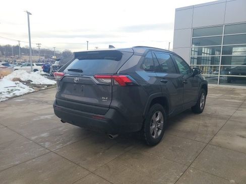 Used 2025 Toyota RAV4 XLE image 7
