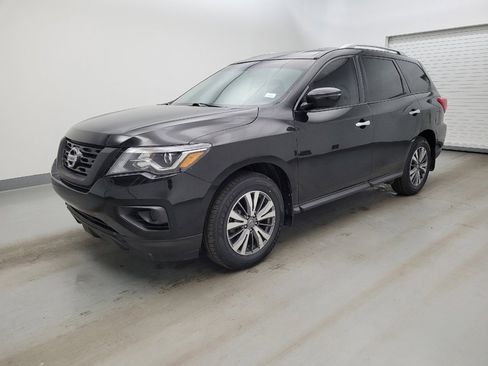 Used 2020 Nissan Pathfinder S AWD/4WD image 2