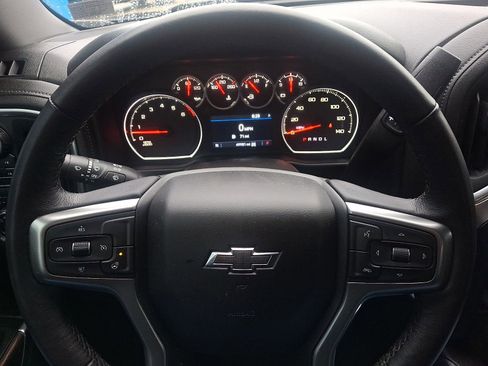 Used 2022 Chevrolet Silverado 1500 LT Trail Boss w/ Safety Package image 19