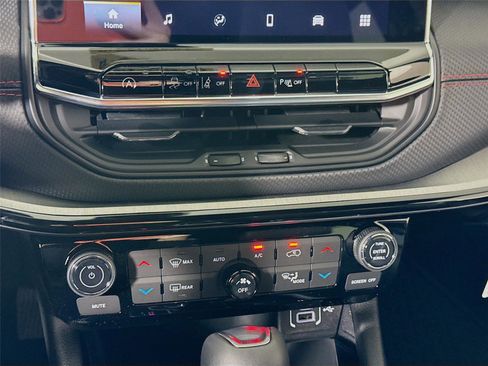 New 2026 Jeep Compass Trailhawk AWD/4WD image 10