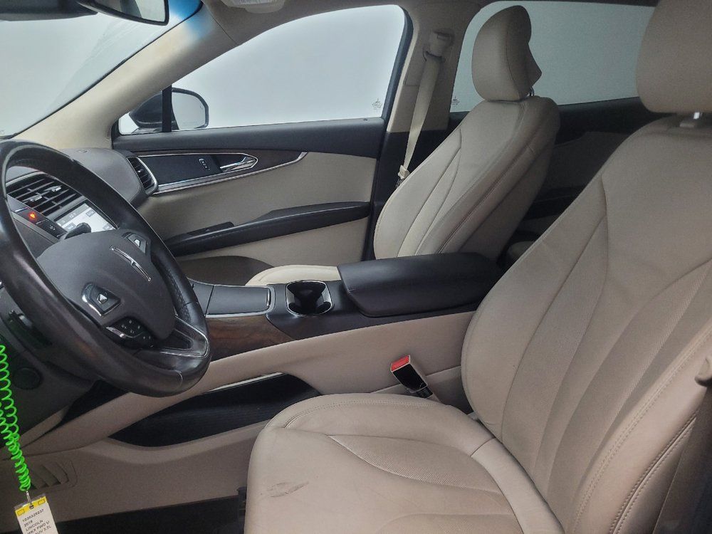Used 2016 Lincoln MKX Select w/ Select Plus Package FWD image 17