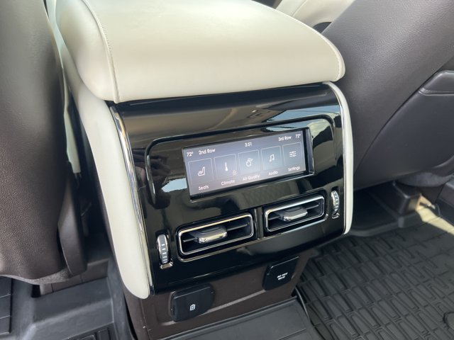 Used 2023 Lincoln Aviator Black Label w/ Dynamic Handling Package AWD/4WD image 26