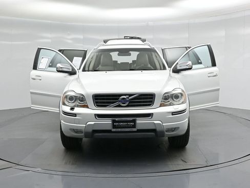 Used 2013 Volvo XC90 3.2 image 28