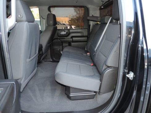 Certified 2021 Chevrolet Silverado 2500 LT w/ Midnight Edition image 22