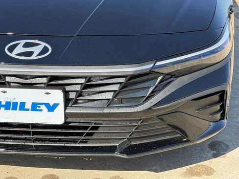 New 2026 Hyundai Elantra SE image 8