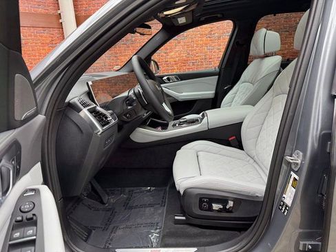Used 2026 BMW X5 xDrive40i AWD/4WD image 22