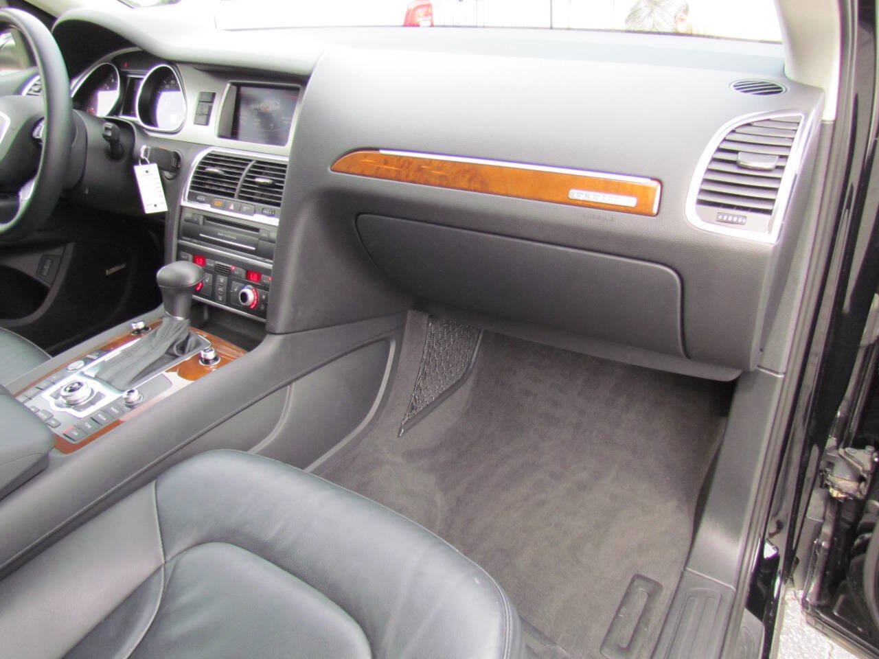 Used 2015 Audi Q7 3.0T Premium Plus w/ Premium Plus Package AWD/4WD image 18