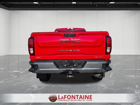 Used 2024 GMC Sierra 2500 SLE w/ SLE Convenience Package AWD/4WD image 4