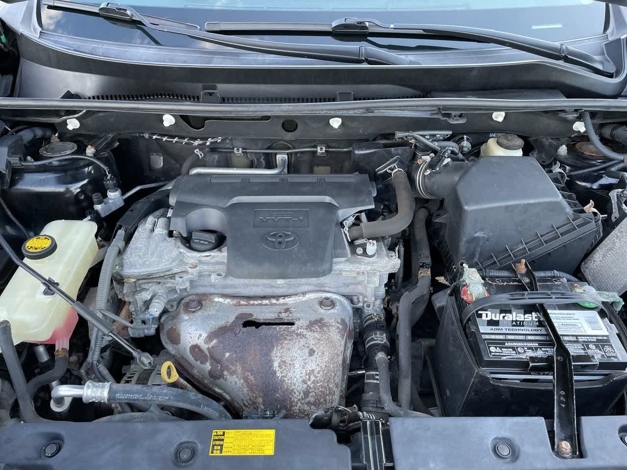 Used 2014 Toyota RAV4 XLE AWD/4WD image 32