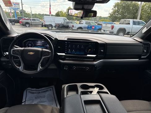 Certified 2022 Chevrolet Silverado 1500 LT image 17