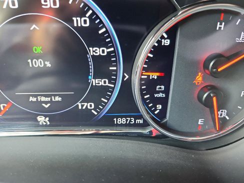 Certified 2024 GMC Terrain Denali w/ Denali Premium Package AWD/4WD image 25