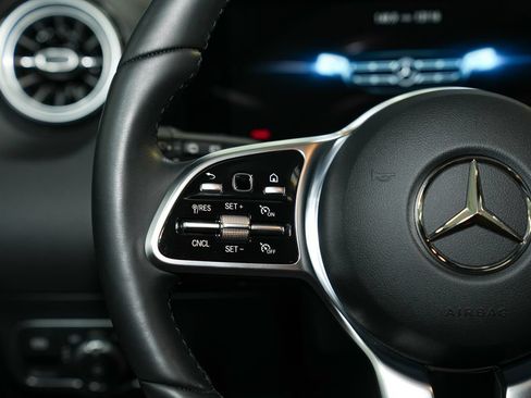 Certified 2023 Mercedes-Benz GLA 250 4MATIC image 37