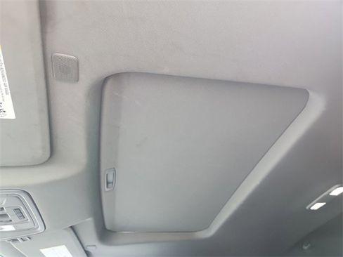 Used 2020 Chevrolet Silverado 1500 RST w/ Texas Edition image 18