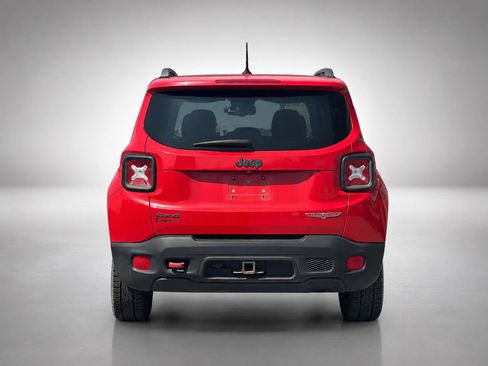 Used 2015 Jeep Renegade Trailhawk w/ Premium Leather Group AWD/4WD image 4