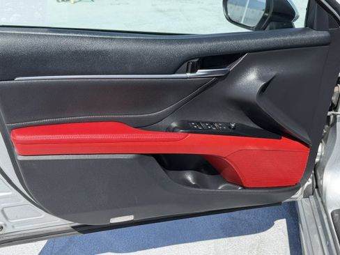 Used 2018 Toyota Camry XSE w/ Driver Assist Package FWD image 10