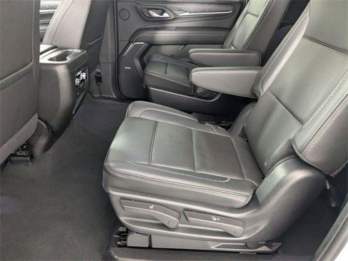 Certified 2023 GMC Yukon XL Denali image 27