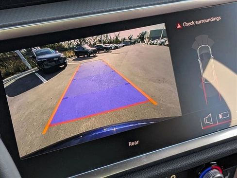 Certified 2025 Audi Q3 2.0T Premium image 12