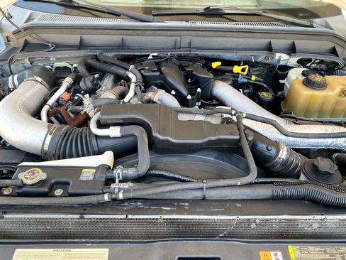 Used 2011 Ford F550 2WD Regular Cab Super Duty w/ Payload Upgrade Pkg image 54