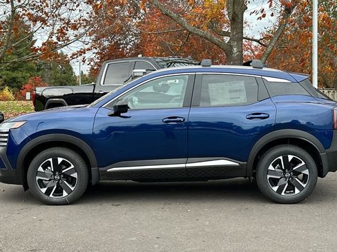 New 2026 Nissan Kicks SV w/ SV Premium Package image 5