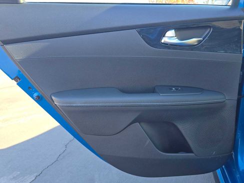 Used 2024 Kia Forte GT-Line image 17