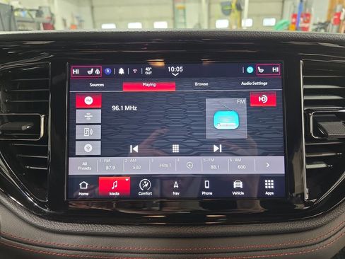 Used 2024 Dodge Durango GT image 24