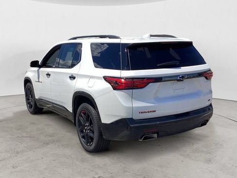 Used 2023 Chevrolet Traverse Premier w/ Redline Edition AWD/4WD image 3