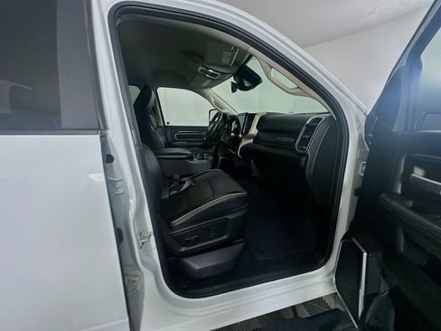 Used 2024 RAM 2500 Laramie w/ Safety Group image 30