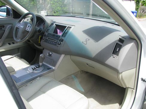 Used 2004 INFINITI FX35 2WD w/ Touring Pkg image 13