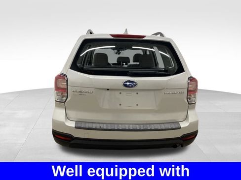 Used 2018 Subaru Forester 2.5i w/ Alloy Wheel Package image 3