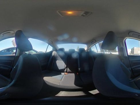 Used 2025 Nissan Versa SV FWD image 35