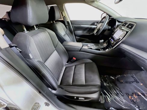 Used 2018 Nissan Maxima 3.5 S FWD image 26
