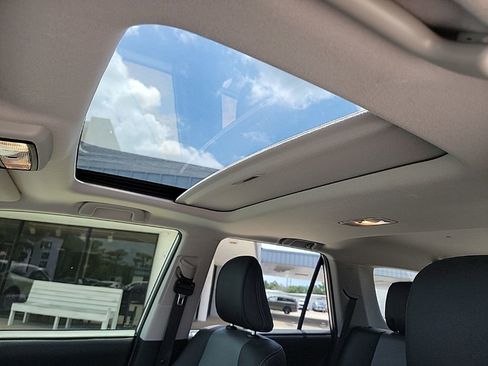 Used 2023 Toyota 4Runner SR5 Premium w/ Moonroof Package AWD/4WD image 23