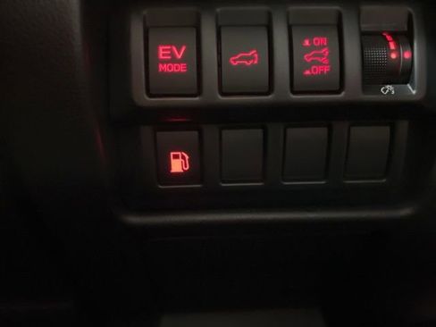 Certified 2025 Subaru Forester Limited w/ Popular Package AWD/4WD image 49