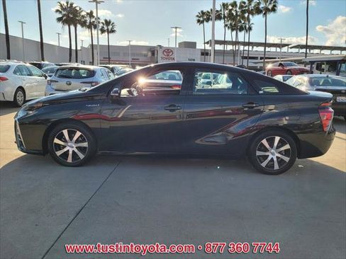 Certified 2020 Toyota Mirai FWD image 2