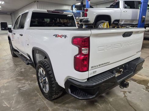Used 2023 Chevrolet Silverado 2500 Custom w/ Custom Convenience Package AWD/4WD image 7