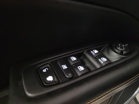 Used 2019 Jeep Compass Latitude w/ Popular Equipment Group image 27