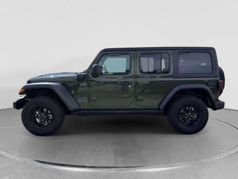 Used 2024 Jeep Wrangler Unlimited AWD/4WD image 4