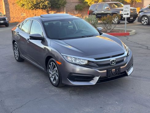 Used 2016 Honda Civic EX image 8