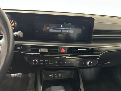 Used 2025 Kia K5 GT-Line w/ GT-Line Premium Package image 21