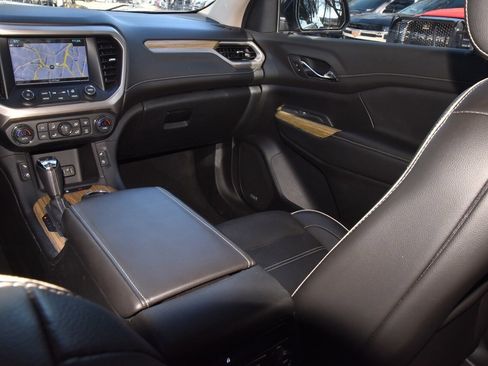 Used 2019 GMC Acadia Denali w/ Technology Package image 18