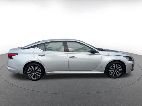 Used 2026 Nissan Altima 2.5 SV FWD image 16