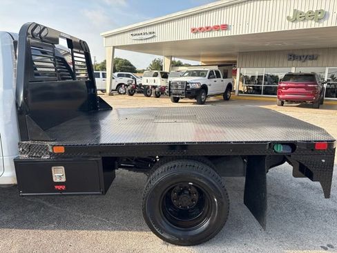 Used 2021 RAM 3500 Tradesman AWD/4WD image 3