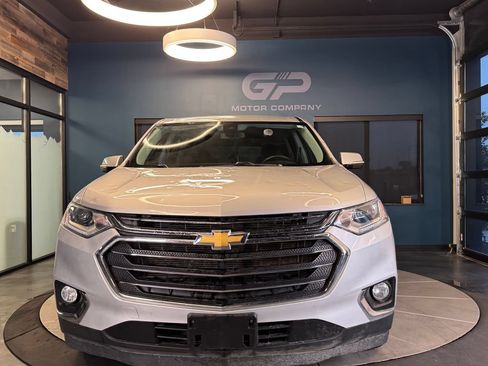 Used 2021 Chevrolet Traverse LT AWD/4WD image 8